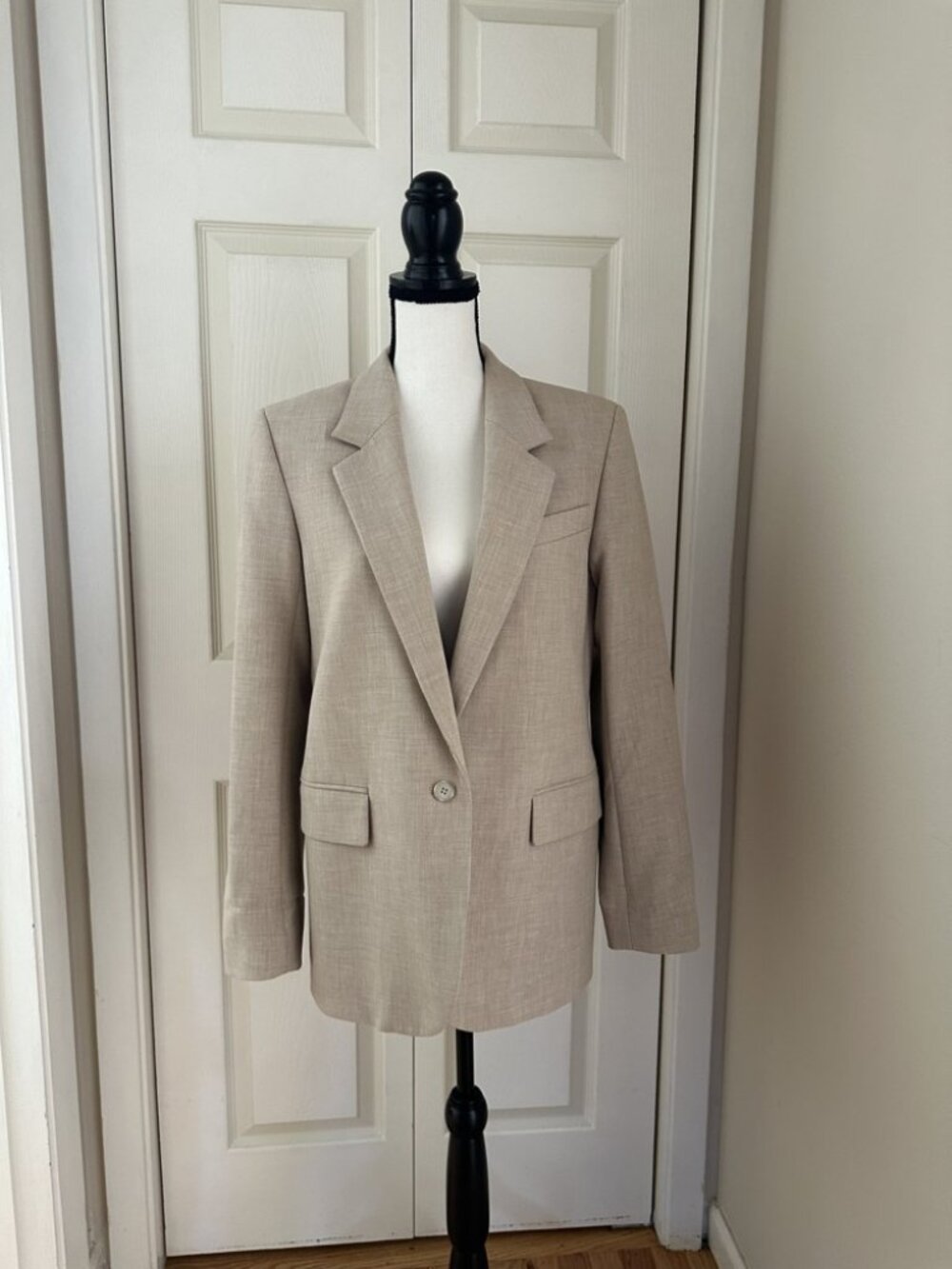 Aritzia Wilfred Oatmeal Beige Single Button Tailored Blazer Linen Look Size S